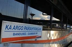 Jadwal Kereta Api Surabaya Jakarta Hari Ini